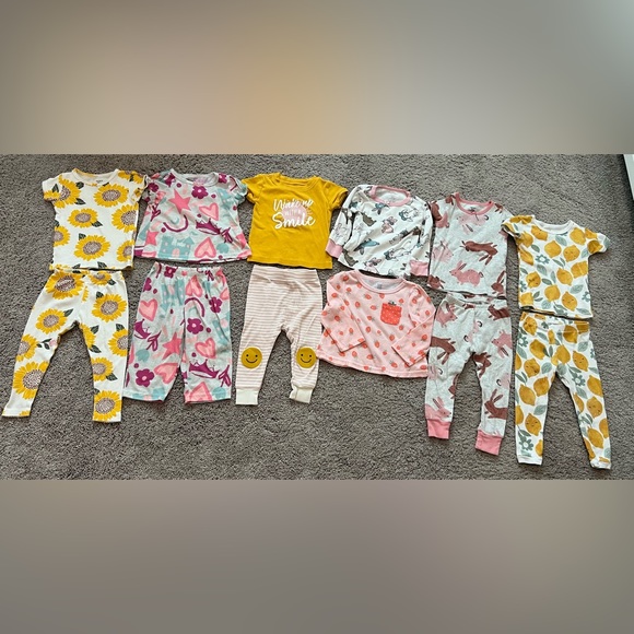 Carter's Other - Baby Girl 12-18 Months Pajama Bundle